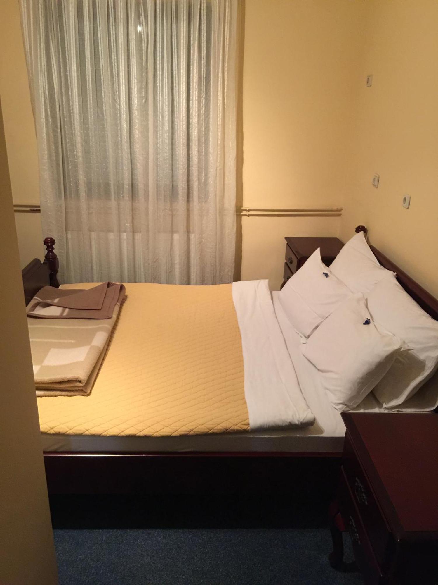Bed & Breakfast Karavan Raška Zimmer foto